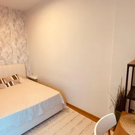 Apartment Do *